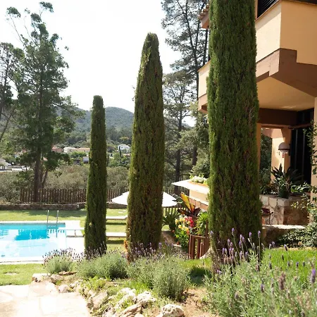 Villa Les Alzines - Con Gran Piscina Cerca De Barcelona *